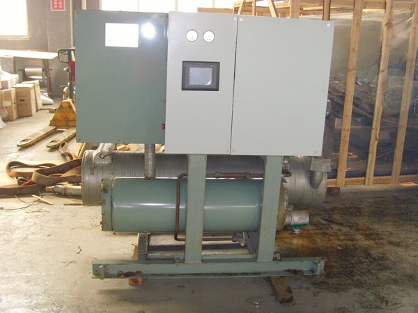 王场镇酒店中央空调不停机清洗方法介绍